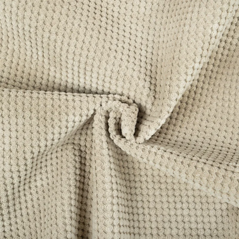 Quadratisches Dekokissen 45x45 cm - Struktur-Velours Dot – Ansicht 4