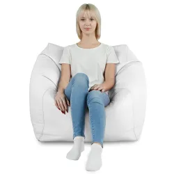 Bequemer Sitzsack für entspannende Stunden im Garten