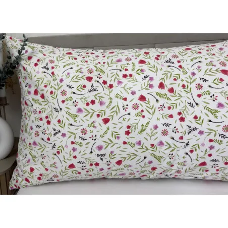 Baumwollkissenbezug mit violetten Blüten 50x150 cm, ideal für Seitenschläfer
