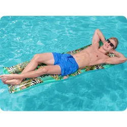 Luftmatratze Dschungel aus strapazierfähigem Material, ideal für den Urlaub