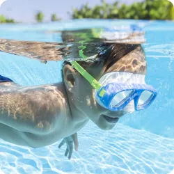 Blaue Schwimmmaske Bestway 22011, perfekt für den Pool und den Strand