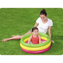 Bunter aufblasbarer Pool 70 x 24 cm, Spaß für Kinder im Garten