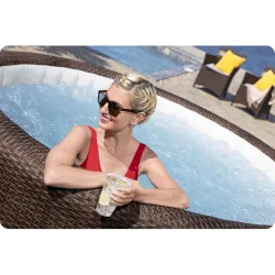 Aufblasbarer SPA Lay-Z Bali mit bequemem Sitz für 7 Personen