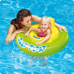 Heller blauer aufblasbarer Lernstuhl, ideal für Wasserspaß