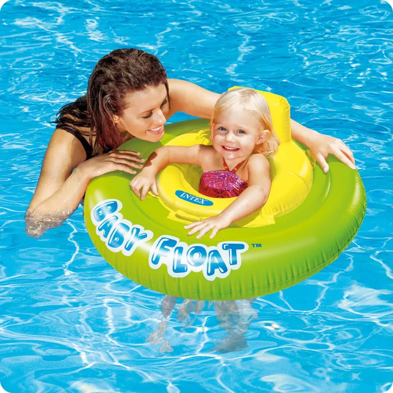 Heller blauer aufblasbarer Lernstuhl, ideal für Wasserspaß