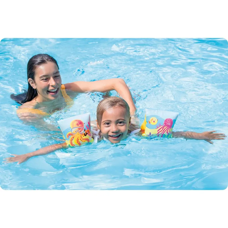 Schwimmflügel, ideal zum Lernen im Garten oder Pool