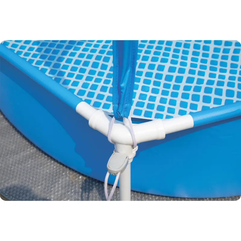 Kinderpool mit Sonnendach, ideal für Gartenaktivitäten