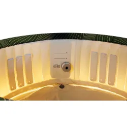 Aufblasbare SPA Meteor, ideal für Entspannung und Treffen mit Freunden im Garten