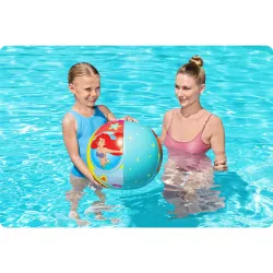 Bunte Disney Princess Wasserball, ideal für Gartenaktivitäten