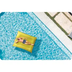 Luxe Lounge Luftmatratze, ideal für Kinder an Sommertagen