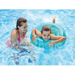 Perfekter Schwimmring für Spaß im Garten oder am Pool